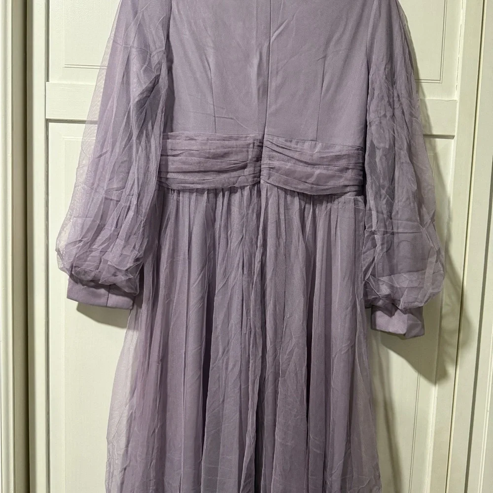 Lavender Long-Sleeve Maxi Dress with Sheer Overlay like size 12 Size 44 - Picture 9 of 11